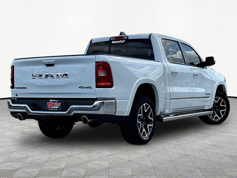 Used 2025 RAM 1500 Laramie AWD/4WD image 6