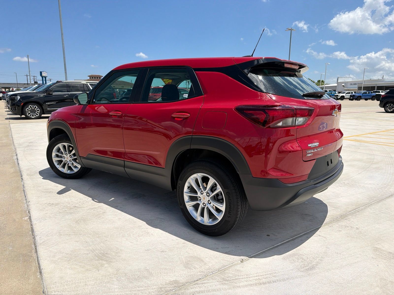 Used 2026 Chevrolet TrailBlazer LS AWD/4WD image 5