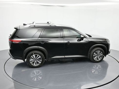 New 2025 Nissan Pathfinder SL image 33