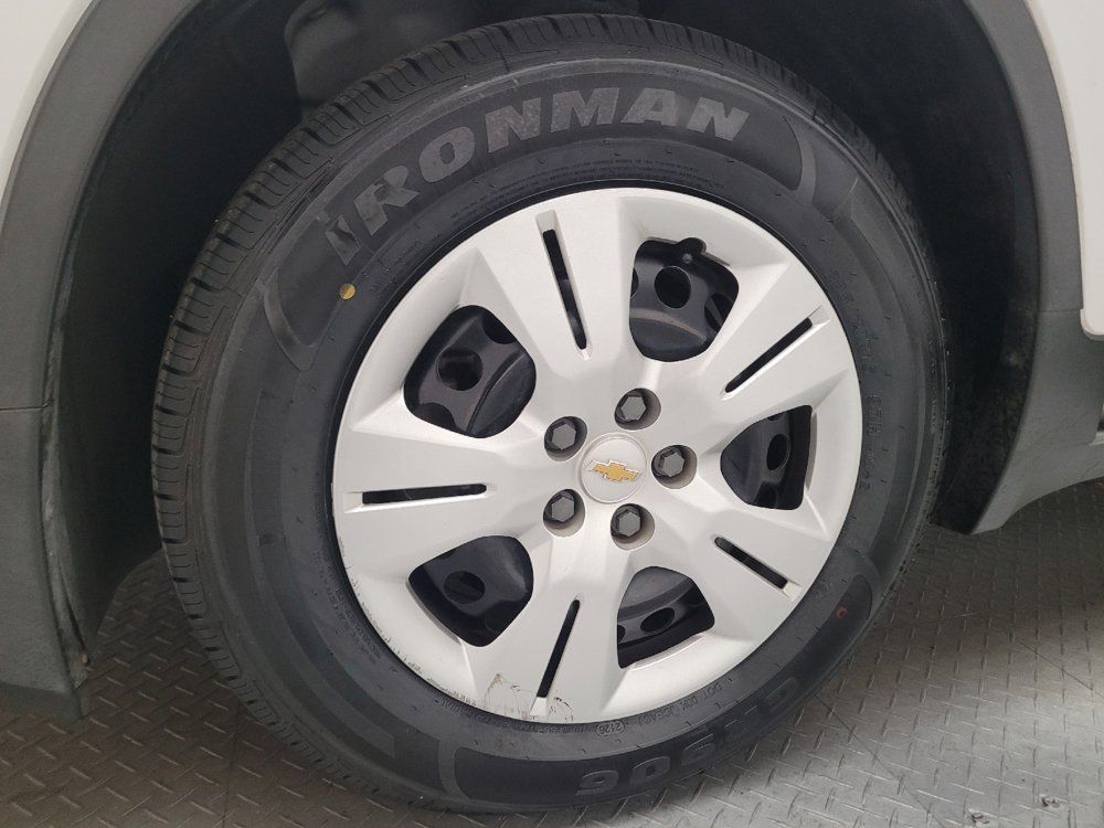 Used 2016 Chevrolet Trax LS FWD image 31