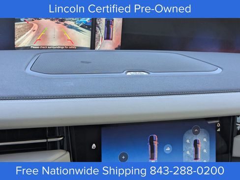 Certified 2025 Lincoln Navigator Reserve image 25