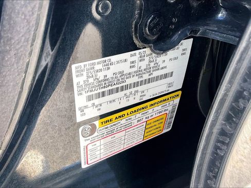 Certified 2023 Ford Expedition XLT image 16