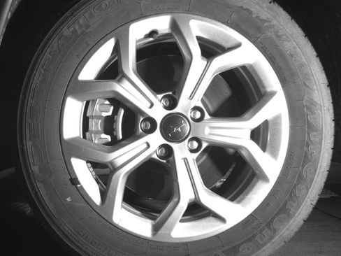 Used 2025 Jeep Compass Latitude AWD/4WD image 12