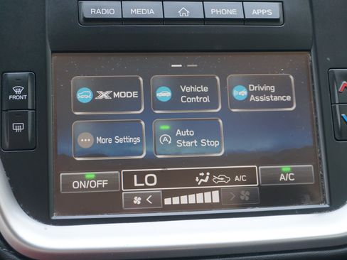 Used 2024 Subaru Outback AWD/4WD image 18
