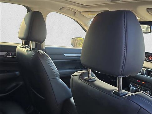 Used 2020 MAZDA CX-5 Touring image 19