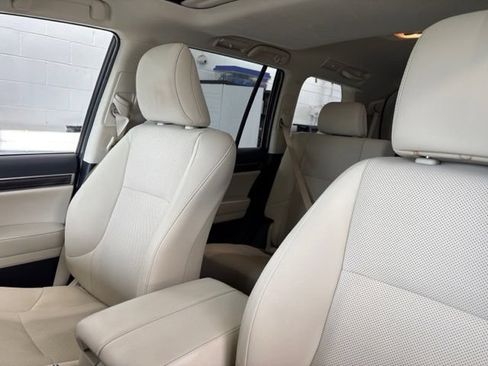 Used 2023 Lexus GX 460 Premium AWD/4WD image 24