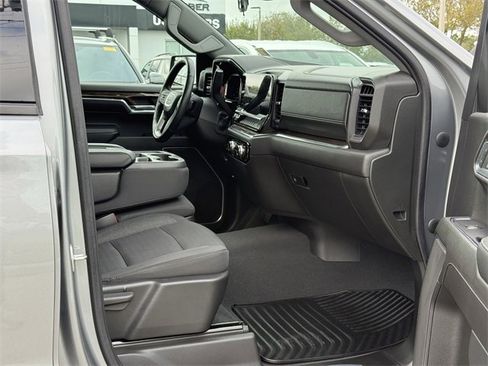 Used 2023 GMC Sierra 1500 Elevation image 18