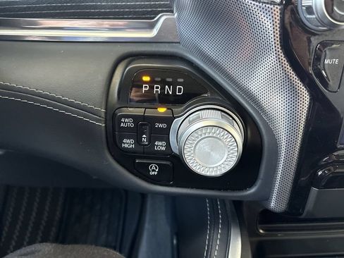 Used 2023 RAM 1500 Limited AWD/4WD image 16