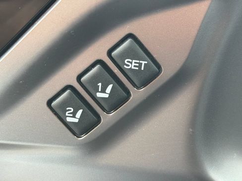 Certified 2024 Subaru Outback Limited AWD/4WD image 50