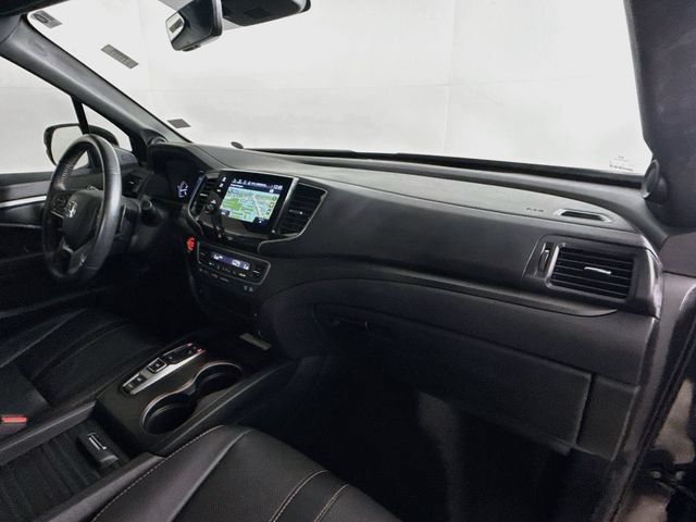 Used 2023 Honda Passport TrailSport image 30