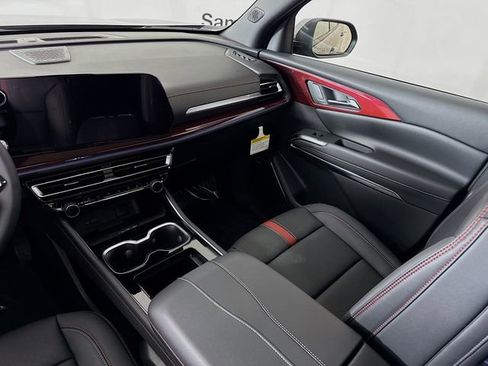 New 2026 Chevrolet Traverse RS AWD/4WD image 26