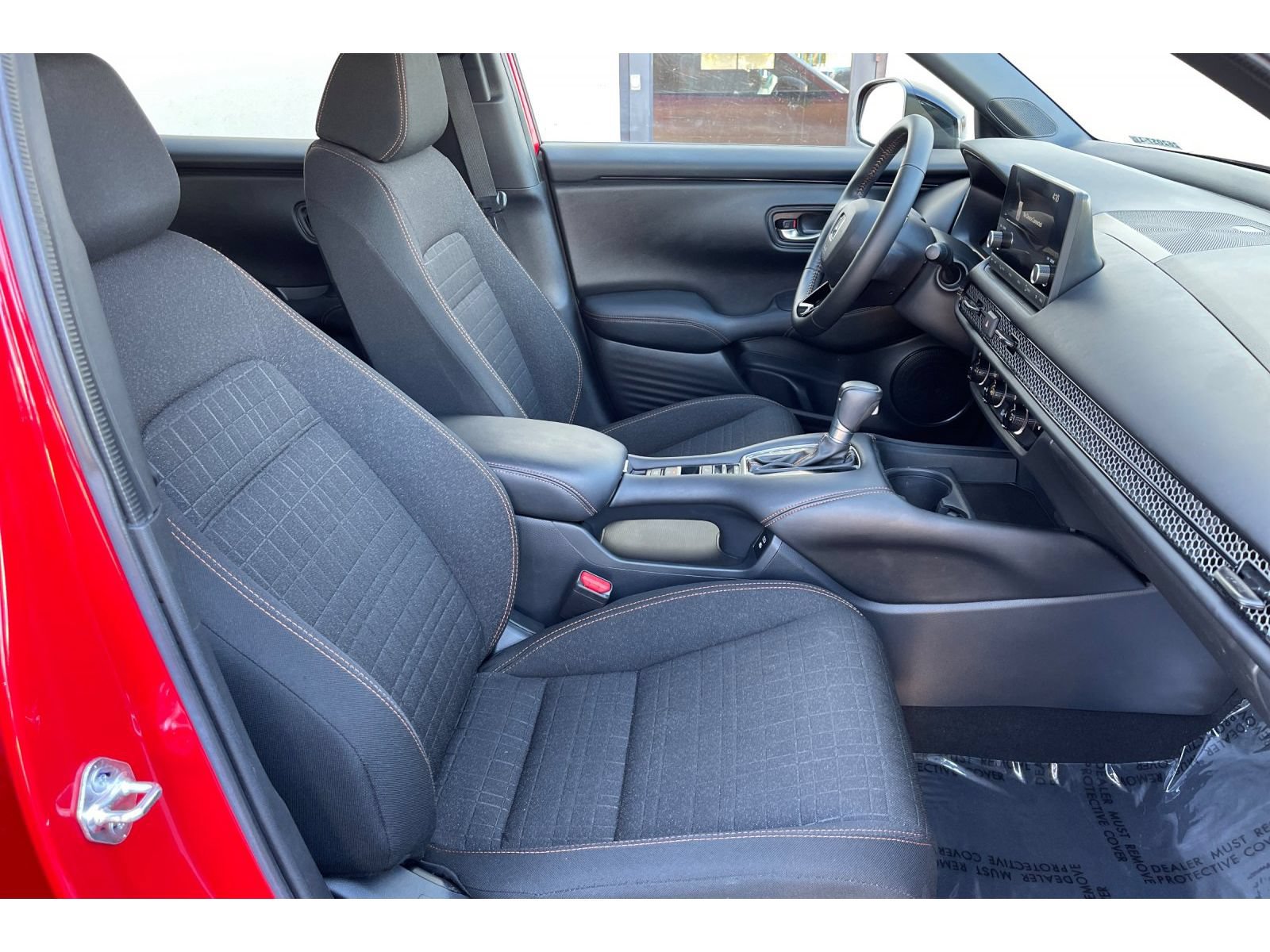 Certified 2025 Honda HR-V Sport image 19
