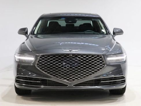 Used 2021 Genesis G90 3.3T Premium RWD image 2