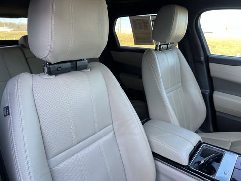 Used 2021 Land Rover Range Rover Velar S image 35