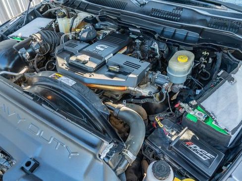 Used 2014 RAM 3500 Laramie image 15