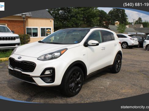 Used 2020 Kia Sportage S w/ S Sunroof Package AWD/4WD image 1