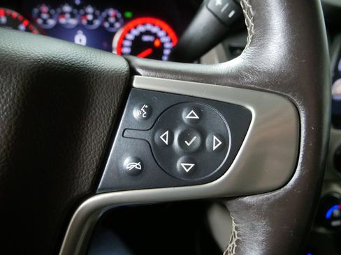 Used 2016 GMC Yukon Denali w/ Open Road Package image 26