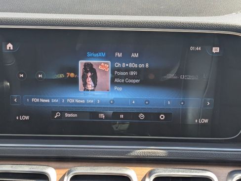 Certified 2023 Mercedes-Benz GLE 450 4MATIC image 5