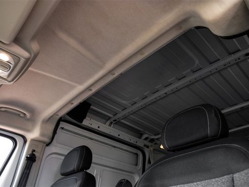 Used 2021 RAM ProMaster 2500 w/ Convenience Group image 29