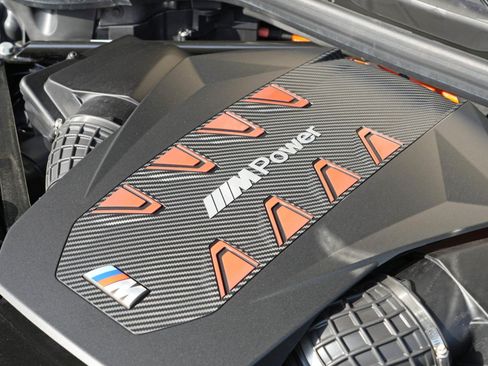 Used 2025 BMW XM AWD/4WD image 9