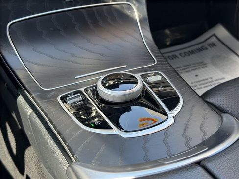 Used 2021 Mercedes-Benz C 300 Sedan image 44
