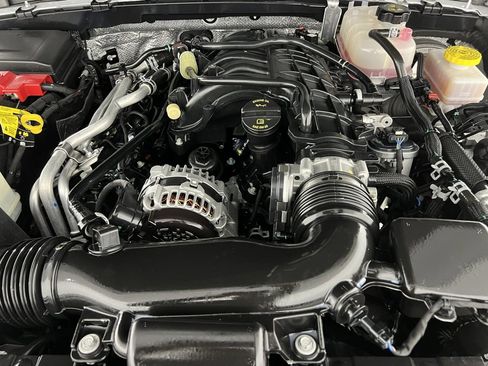 Used 2024 Jeep Wrangler Sport S image 35