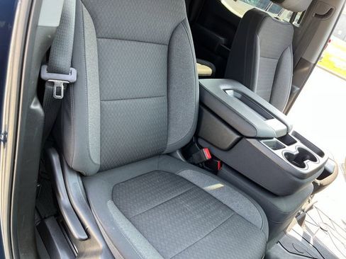 Used 2020 Chevrolet Silverado 1500 LT w/ LT Value Package image 28