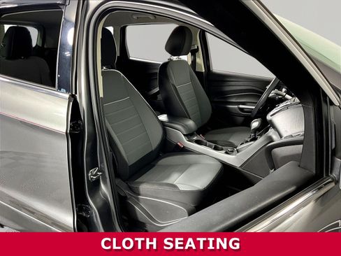 Used 2013 Ford Escape SE FWD image 25