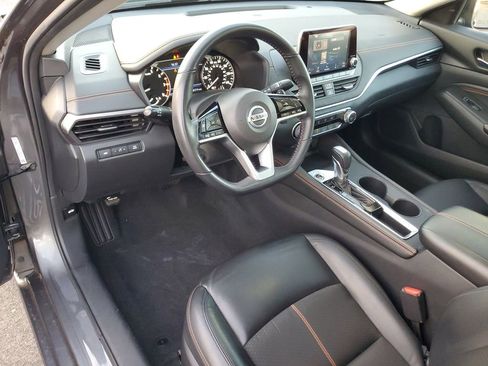 Used 2021 Nissan Altima 2.5 SR image 17