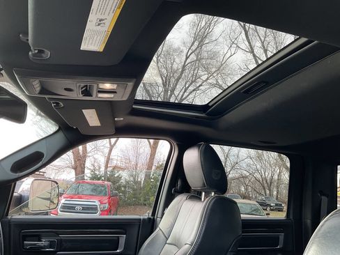 Used 2017 RAM 2500 Limited image 21