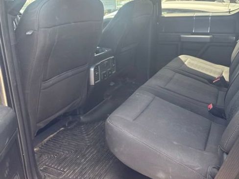 Used 2018 Ford F150 XLT w/ Equipment Group 302A Luxury AWD/4WD image 13