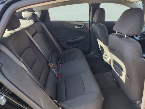 Used 2024 Chevrolet Malibu LT image 33