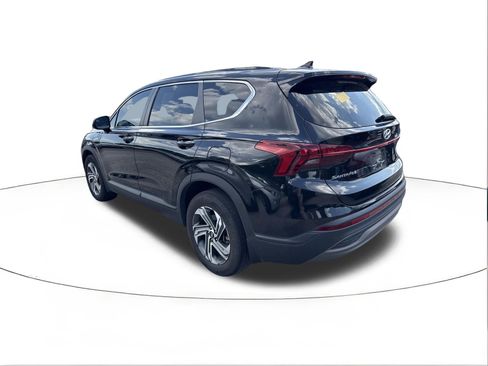 Used 2023 Hyundai Santa Fe SE FWD image 3