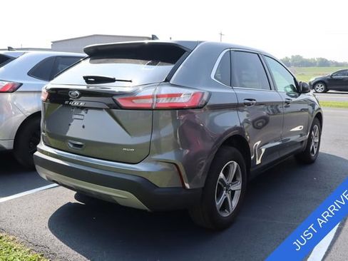 Used 2024 Ford Edge SEL w/ Convenience Package AWD/4WD image 4