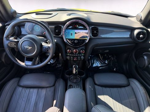 Used 2022 MINI Cooper John Cooper Works w/ Driver Assistance Package FWD image 11