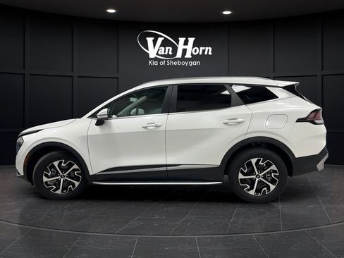 Used 2023 Kia Sportage EX AWD/4WD image 4