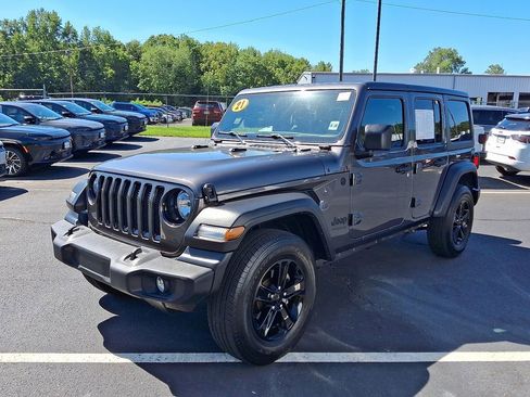 Used 2021 Jeep Wrangler Unlimited Sport image 3