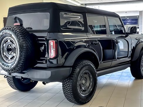 Used 2024 Ford Bronco Outer Banks AWD/4WD image 4