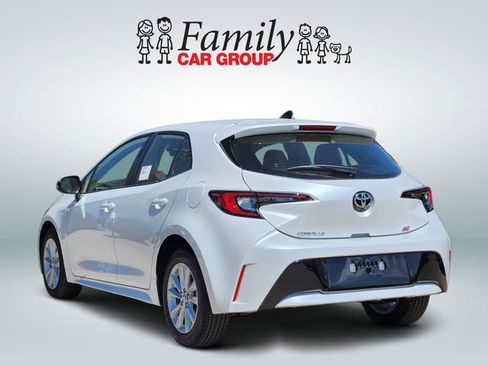 New 2026 Toyota Corolla SE image 3