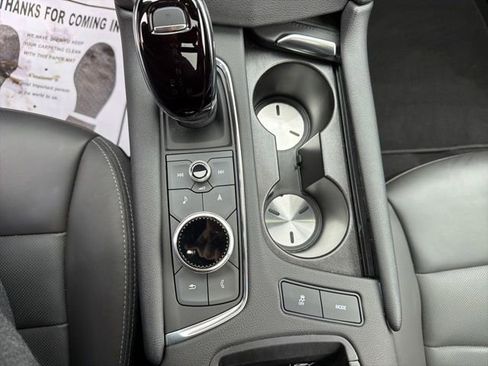 Certified 2025 Cadillac XT5 Premium Luxury image 14