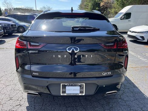 Used 2023 INFINITI QX55 Essential image 4