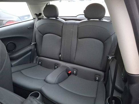 Certified 2023 MINI Cooper S image 7