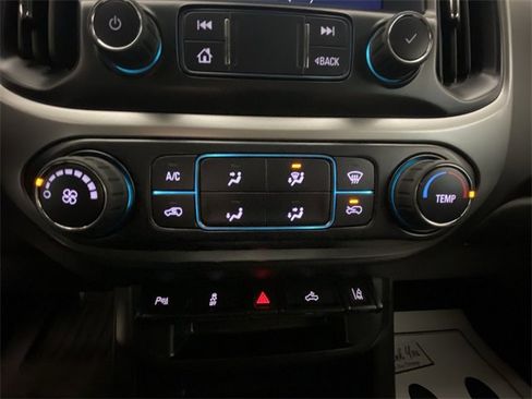 Used 2022 Chevrolet Colorado LT w/ Fleet Safety Package image 19