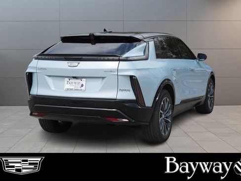 New 2026 Cadillac Lyriq Sport w/ LPO, Floor Liner Package image 48