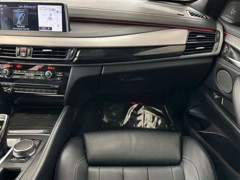 Used 2019 BMW X6 xDrive35i w/ M Sport Package image 29