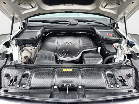 Certified 2024 Mercedes-Benz GLS 450 4MATIC image 14
