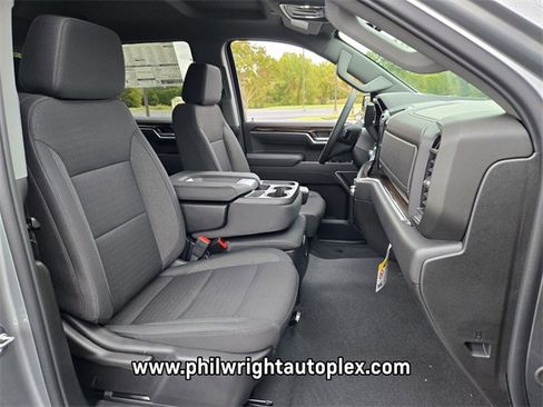 New 2026 GMC Sierra 1500 Elevation w/ LPO, Elevation Black Package image 20