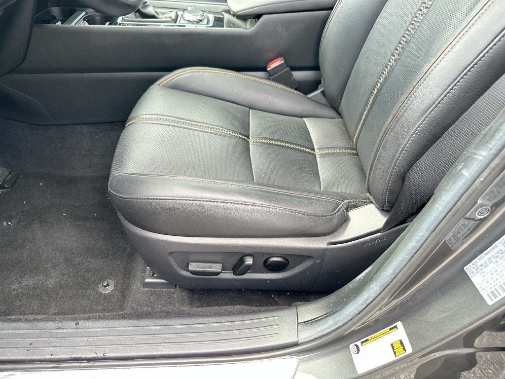 Used 2025 MAZDA CX-50 AWD 2.5 S w/ Premium Plus Pkg image 9