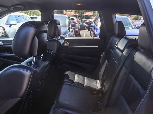 Used 2014 Jeep Grand Cherokee Limited RWD image 24