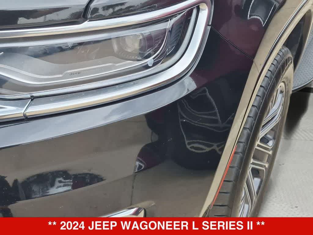 Used 2024 Jeep Wagoneer L Series II w/ Flexible Seating Group AWD/4WD image 11